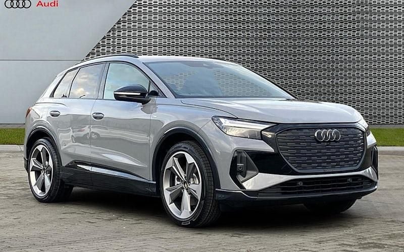 New 2025 Audi Q4 e-tron Black Edition SUV | £50,299 (Good price) - Image 1/3