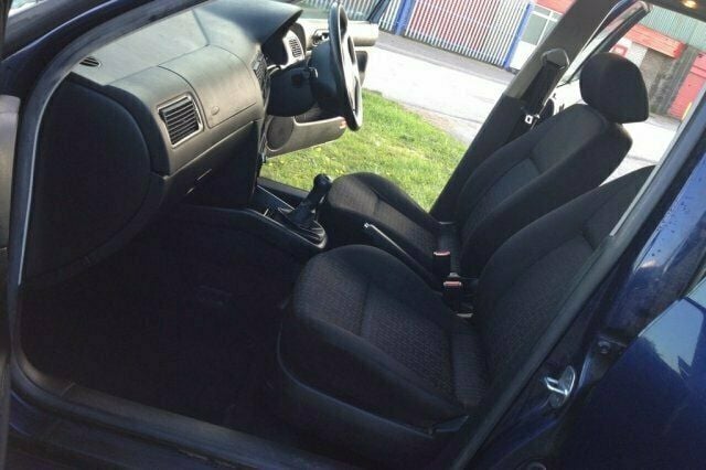 Used VW Golf IV 75 HP (55 kW) 2001 Hatchback