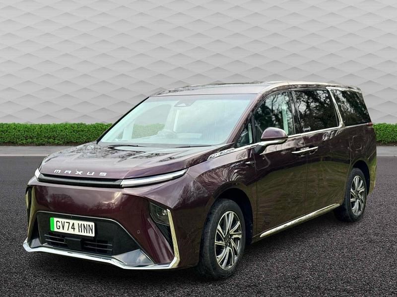Usado Maxus MIFA 9 180 kW (245 HP) 2025 Vermelho Monovolume