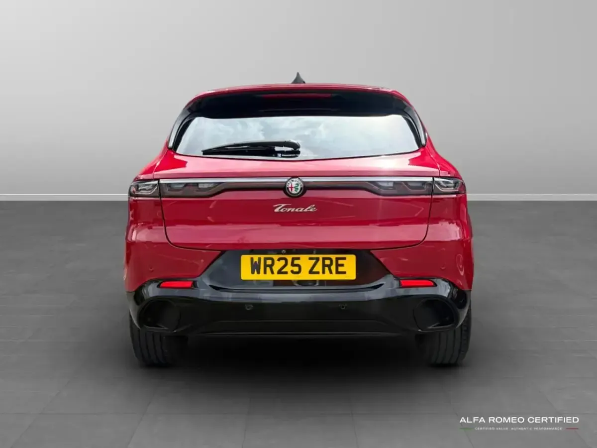 Used Alfa Romeo Tonale Veloce 158 HP (116 kW) 2025 Red SUV