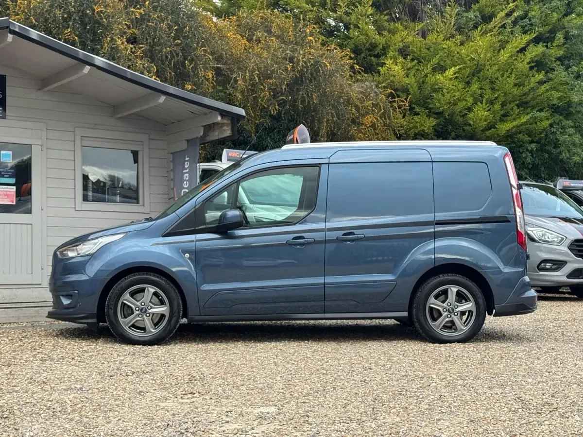 Usado Ford Transit Connect Sport 120 HP (88 kW) 2019 Azul Monovolume