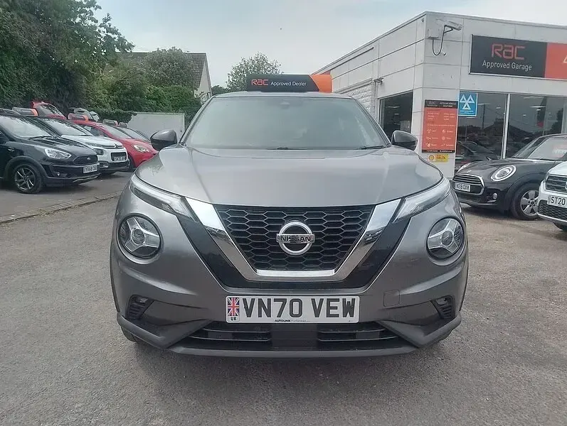 Used Nissan Juke N-Connecta 2020 Grey SUV