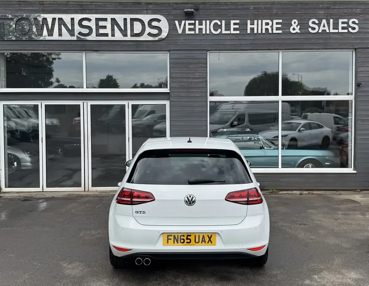 Used VW Golf VII GTD 2015 White Hatchback