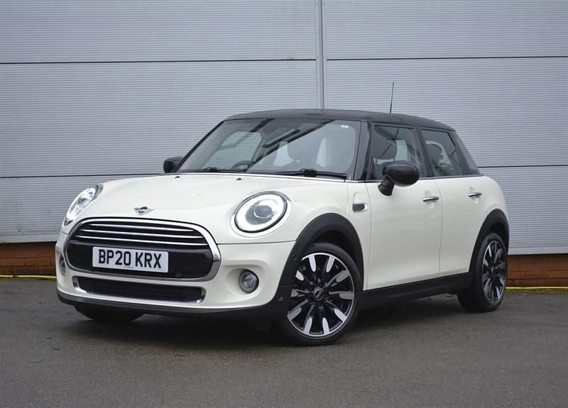 Used Mini Cooper Exclusive 136 HP (100 kW) 2020 Pepper white Hatchback