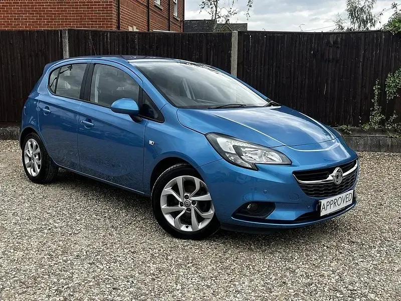 Second-hand Vauxhall Corsa 90 CP (66 kW) 2017 Albastru Hatchback