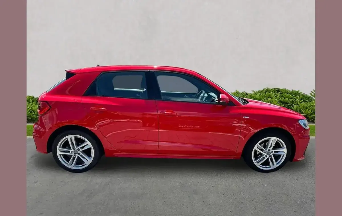 Used Audi A1 S-Line 113 HP (83 kW) 2019 Red SUV