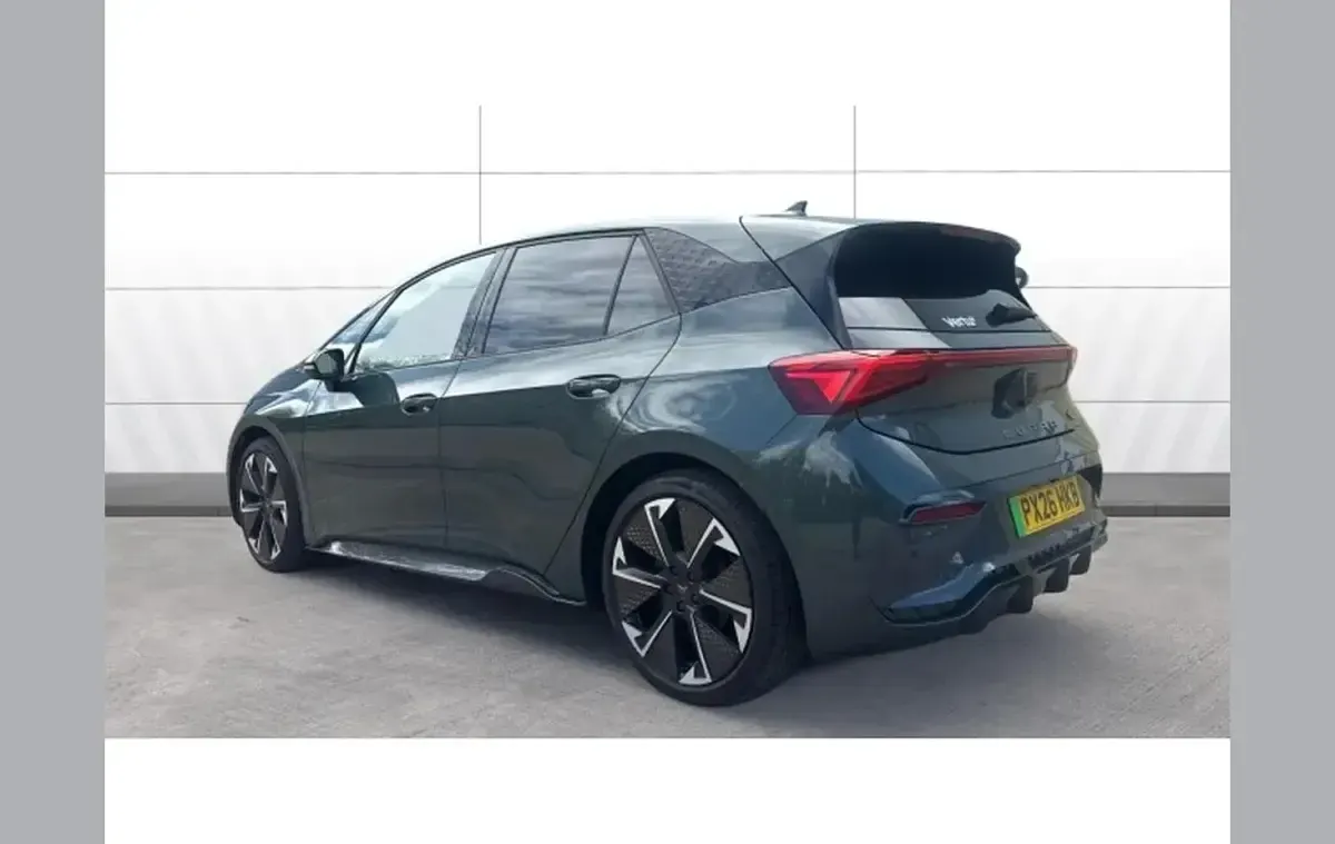 Used Cupra Born e-Boost 236 kW (322 HP) 2026 Green Hatchback
