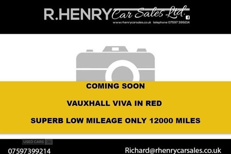 Used Vauxhall Viva 73 HP (53 kW) 2019 Red Hatchback