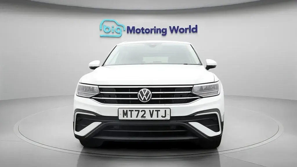 Używany VW Tiguan S 150 KM (110 kW) 2022 Biały SUV