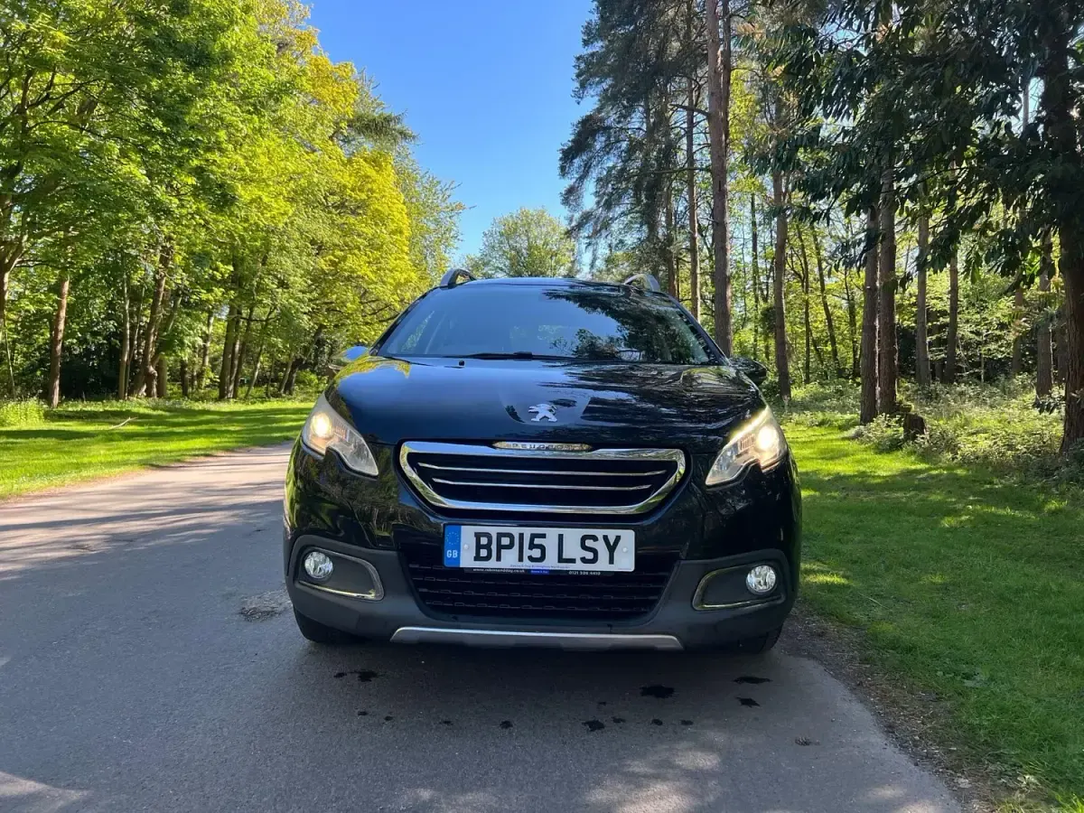 Second-hand Peugeot 2008 Allure 2015 Negru SUV