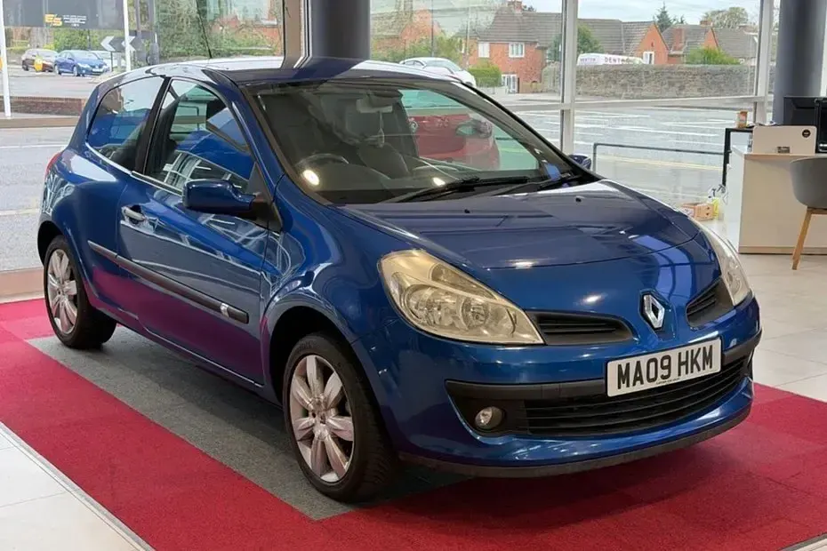 Used Renault Clio Dynamique 138 HP (101 kW) 2009 Blue Hatchback
