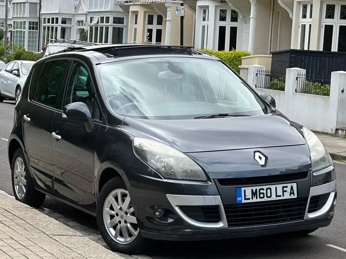 Used Renault Scénic III Privilege 140 HP (102 kW) 2010 Grey MPV