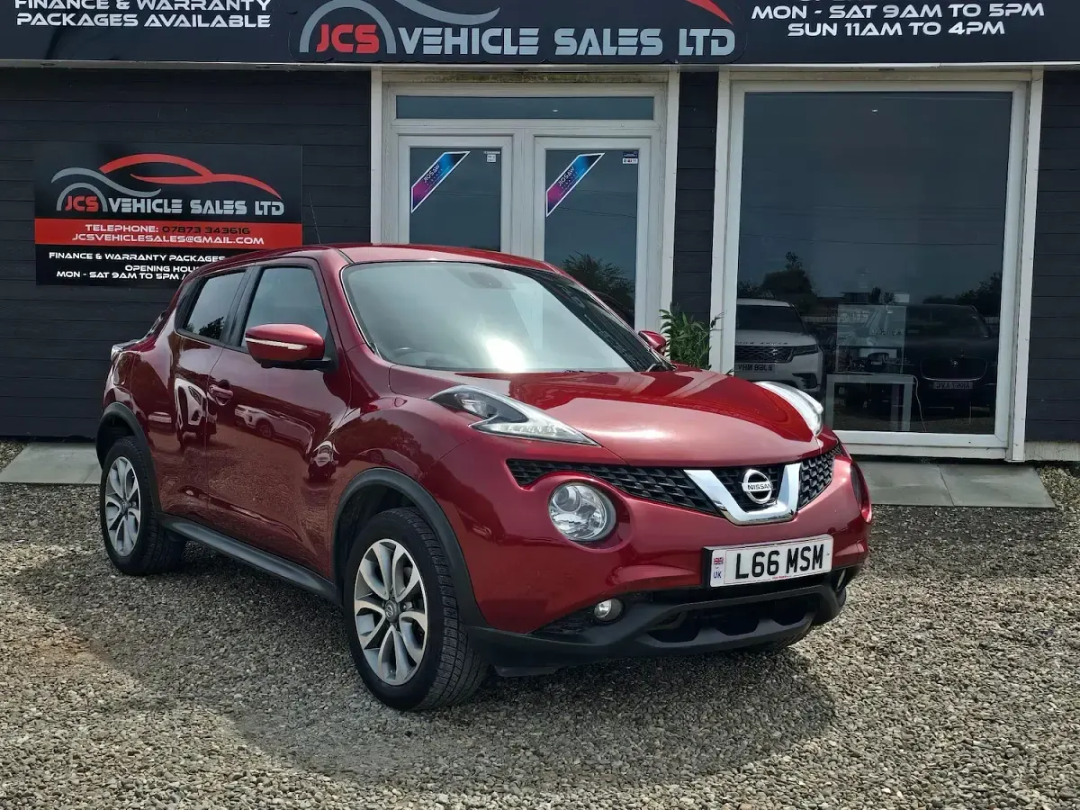 Used Nissan Juke Tekna 117 HP (86 kW) 2014 Red SUV