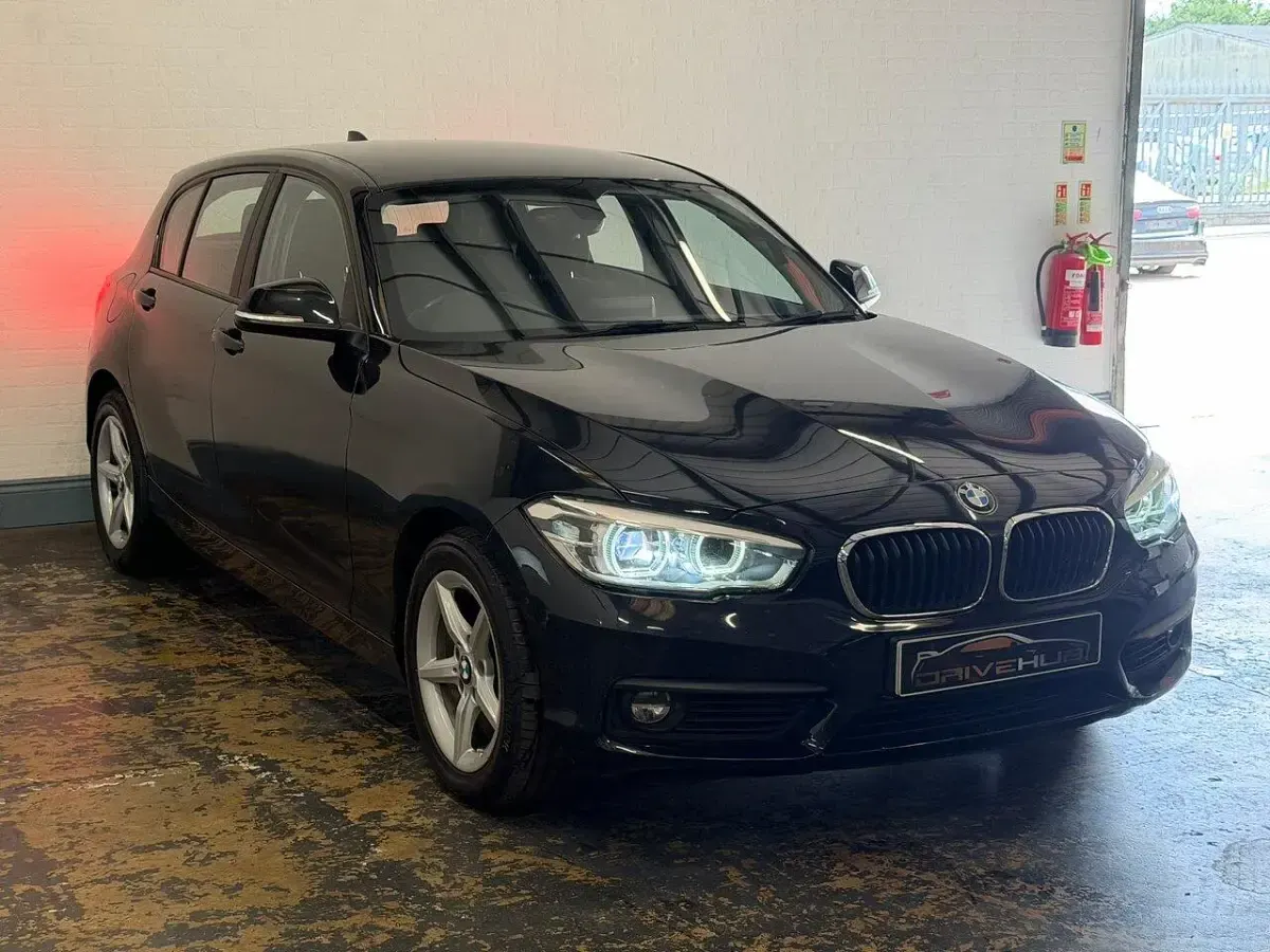 Used BMW 118 Comfort Edition 136 HP (100 kW) 2019 Black Hatchback