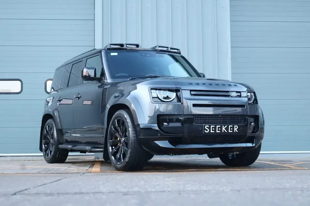 New Land Rover Defender HSE Dynamic 2026 Grey SUV
