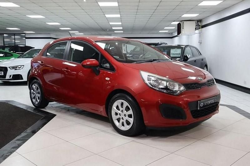 Red Used 2014 Kia Rio Air Hatchback | £5,949 (Fair price) - Image 1/1