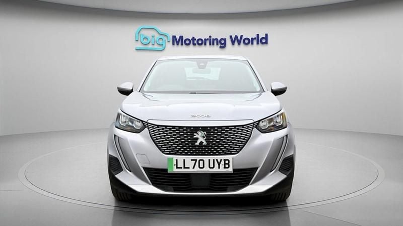 Used Peugeot e-2008 Active 98 kW (134 HP) 2020 Grey SUV
