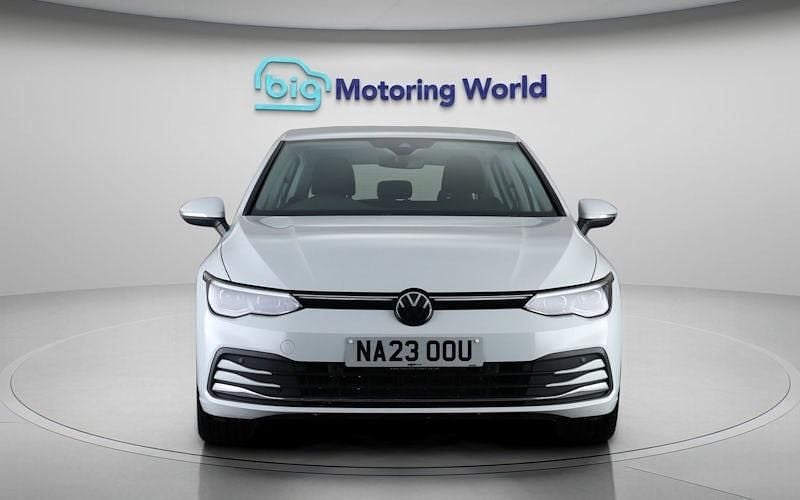 Used VW Golf VIII Style 204 HP (150 kW) 2023 White Hatchback