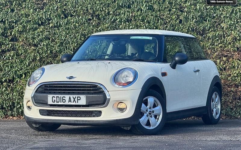 Used Mini ONE Hatch 102 HP (75 kW) 2016 White Hatchback