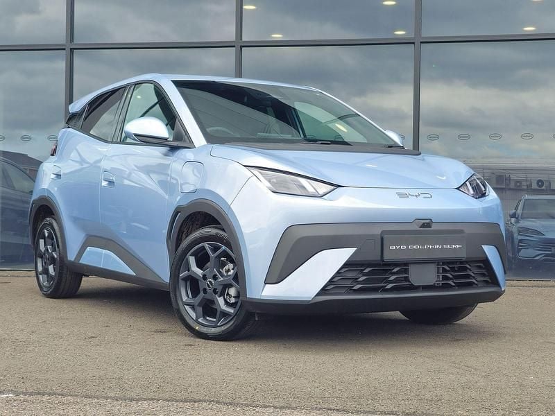 Ice blue New 2025 BYD Dolphin Comfort Hatchback | £24,600 (Expensive) - Image 1/4