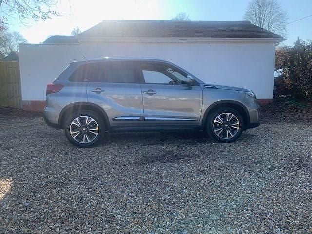 Second-hand Suzuki Vitara SZ5 129 CP (94 kW) 2020 Gri SUV