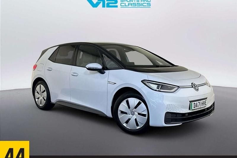Used VW ID.3 Pro Performance 150 kW (204 HP) 2021 White Hatchback