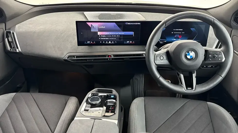 Usado BMW iX M Sport 394 kW (537 HP) 2025 Azul SUV
