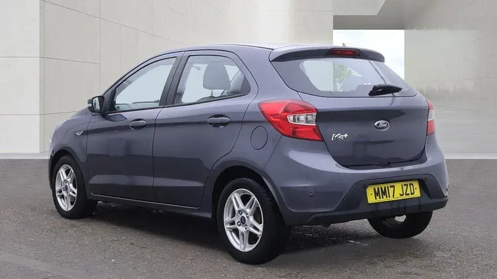 Used Ford Ka Plus Zetec 85 HP (62 kW) 2017 Grey Hatchback