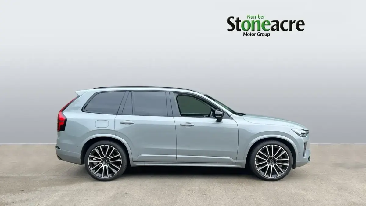 Used Volvo XC90 Ultra 250 HP (183 kW) 2025 Grey SUV