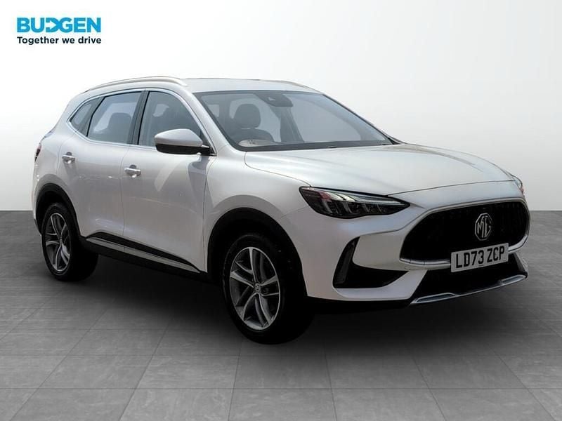 White Used 2024 MG HS SE SUV | £15,792 (Fair price) - Image 1/4