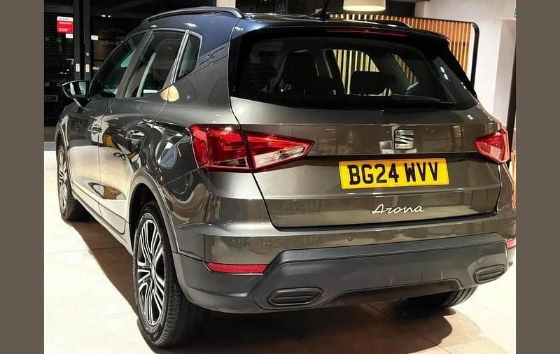 Used Seat Arona SE Technology 113 HP (83 kW) 2024 Green SUV