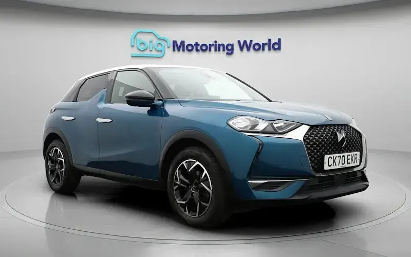 Used DS Automobiles DS3 Prestige 102 HP (75 kW) 2020 Blue Hatchback