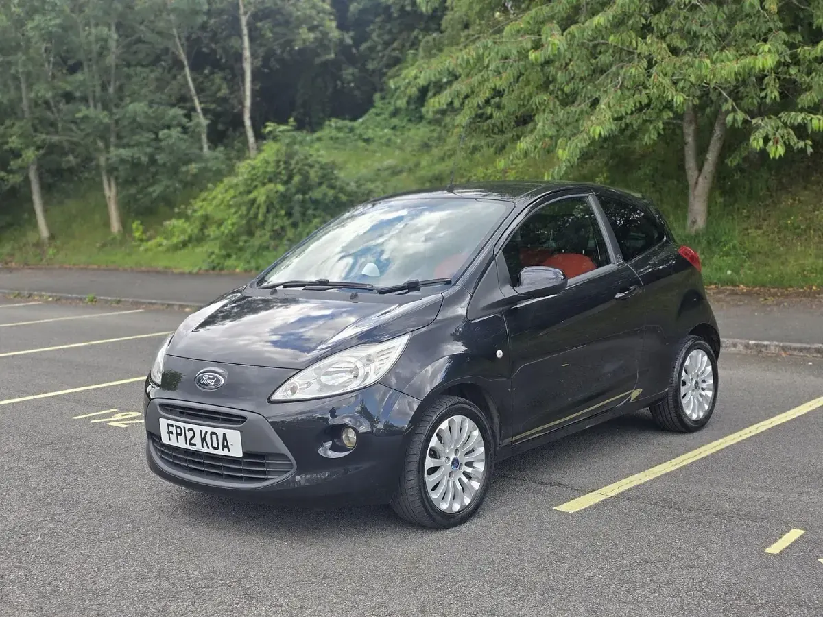 Used Ford Ka Zetec 69 HP (50 kW) 2012 Black Hatchback
