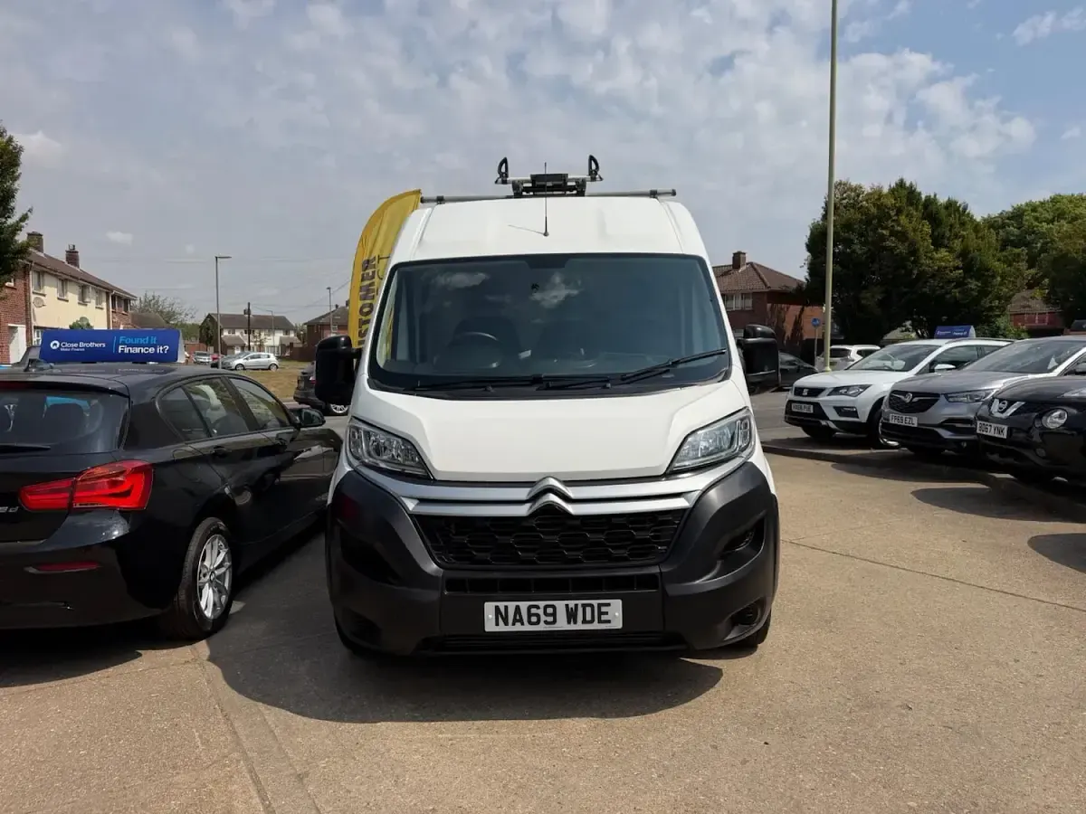 Used Citroën Relay 140 HP (102 kW) 2020 White Van