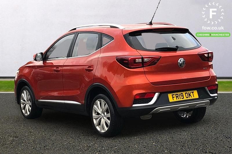 Used MG ZS Excite 2019 Orange Hatchback