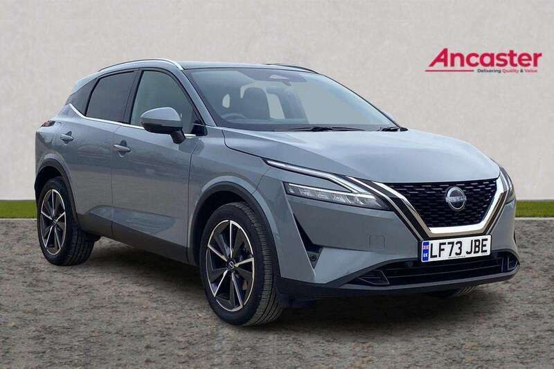 Grey Used 2023 Nissan Qashqai Tekna SUV | £19,975 (A bit pricey) - Image 1/4