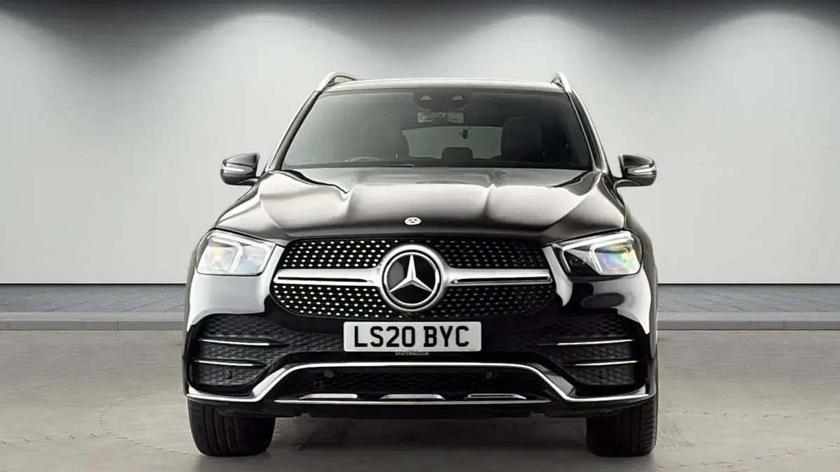 Used Mercedes GLE450 AMG AMG line 367 HP (269 kW) 2019 Obsidian black SUV