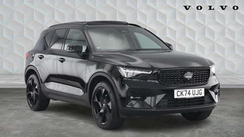 Black Used 2025 Volvo XC40 Ultra SUV | £40,267 (Expensive) - Image 1/4