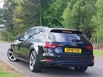 Used Audi A4 Black Edition 190 HP (139 kW) 2019 Black Estate