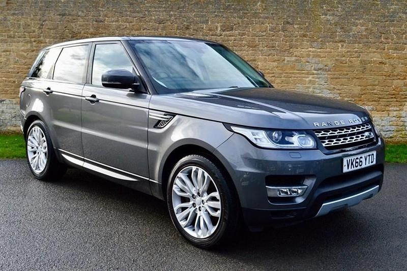 Used Land Rover Range Rover HSE 306 HP (225 kW) 2016 SUV