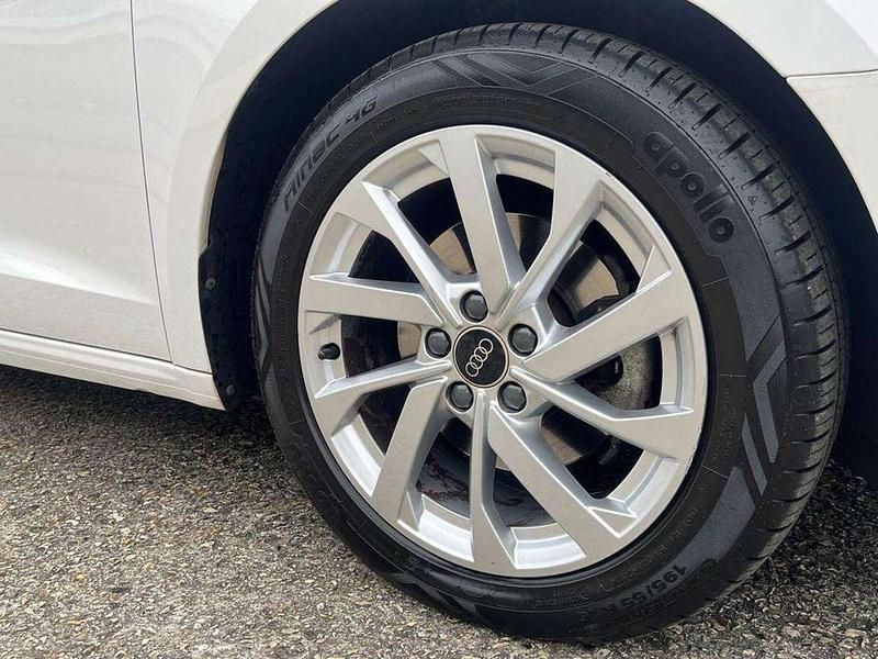 Used Audi A1 Sport 108 HP (79 kW) 2023 White SUV