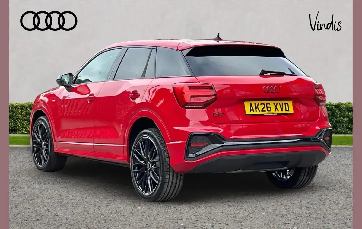 Used Audi Q2 Black Edition 147 HP (108 kW) 2026 Red SUV