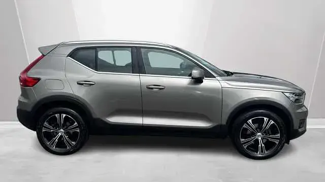 Used Volvo XC40 Inscription 161 HP (118 kW) 2021 SUV
