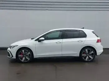 Used VW Golf VIII GTE 245 HP (180 kW) 2021 White Hatchback