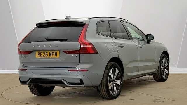 Used Volvo XC60 Plus 345 HP (253 kW) 2025 Grey SUV