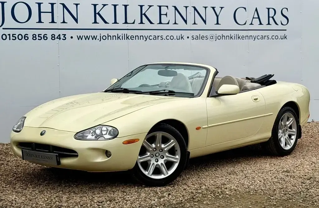 Second-hand Jaguar XF 290 CP (213 kW) 1998 Bej Cabrio