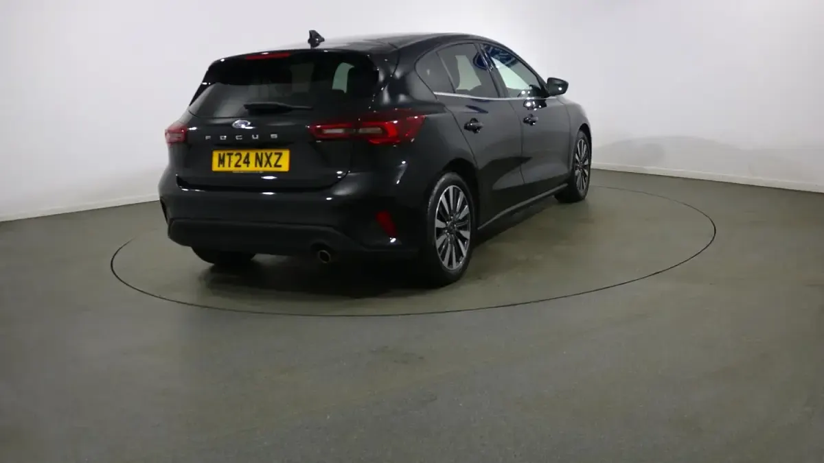 Used Ford Focus Titanium X 125 HP (91 kW) 2024 Black Hatchback