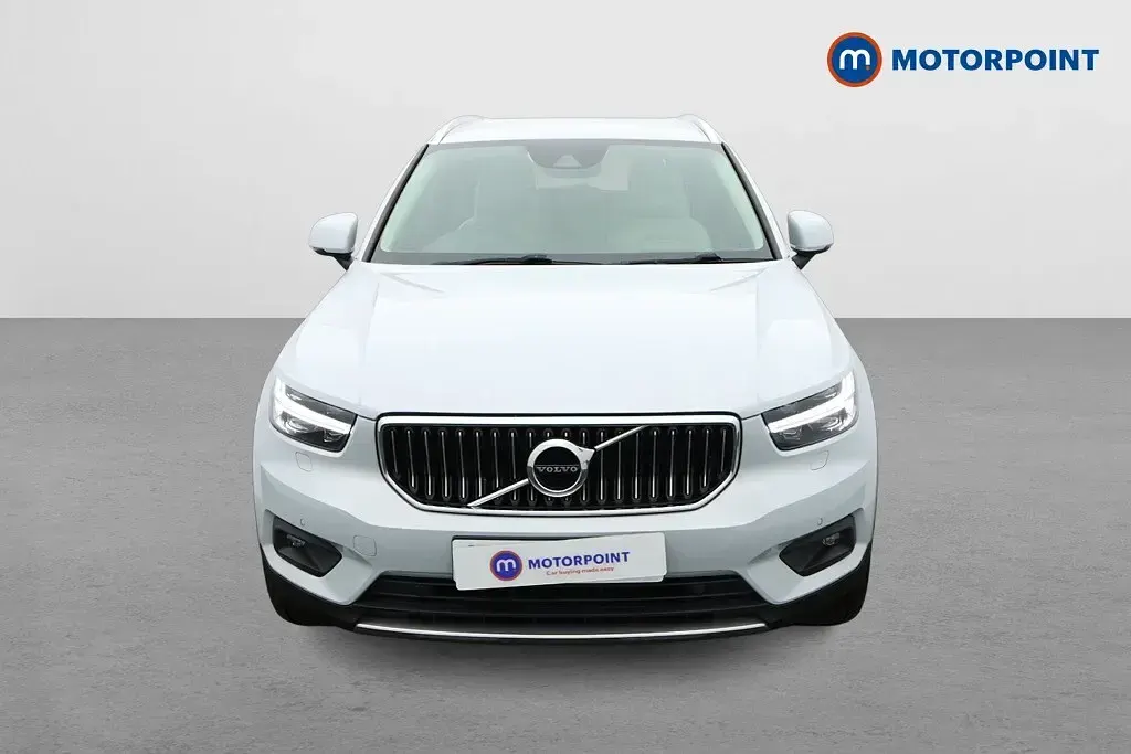 Used Volvo XC40 Inscription 197 HP (144 kW) 2020 Silver SUV