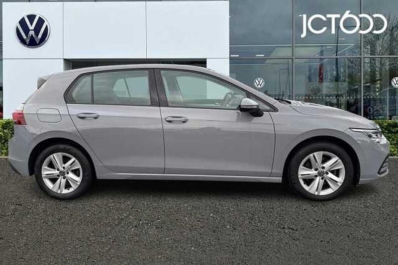 Used VW Golf VII 150 HP (110 kW) 2021 Hatchback