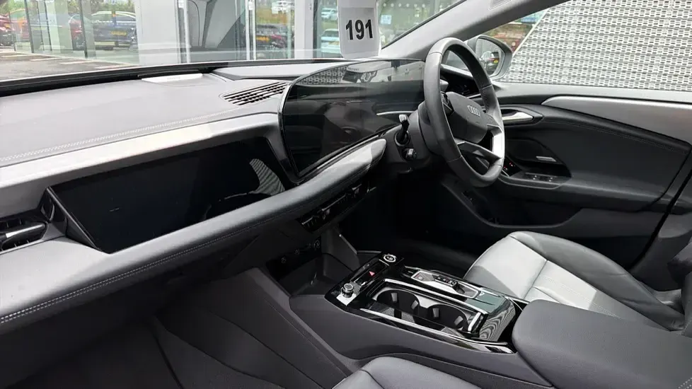New Audi A6 e-tron Sport 210 kW (286 HP) 2025 Grey Estate
